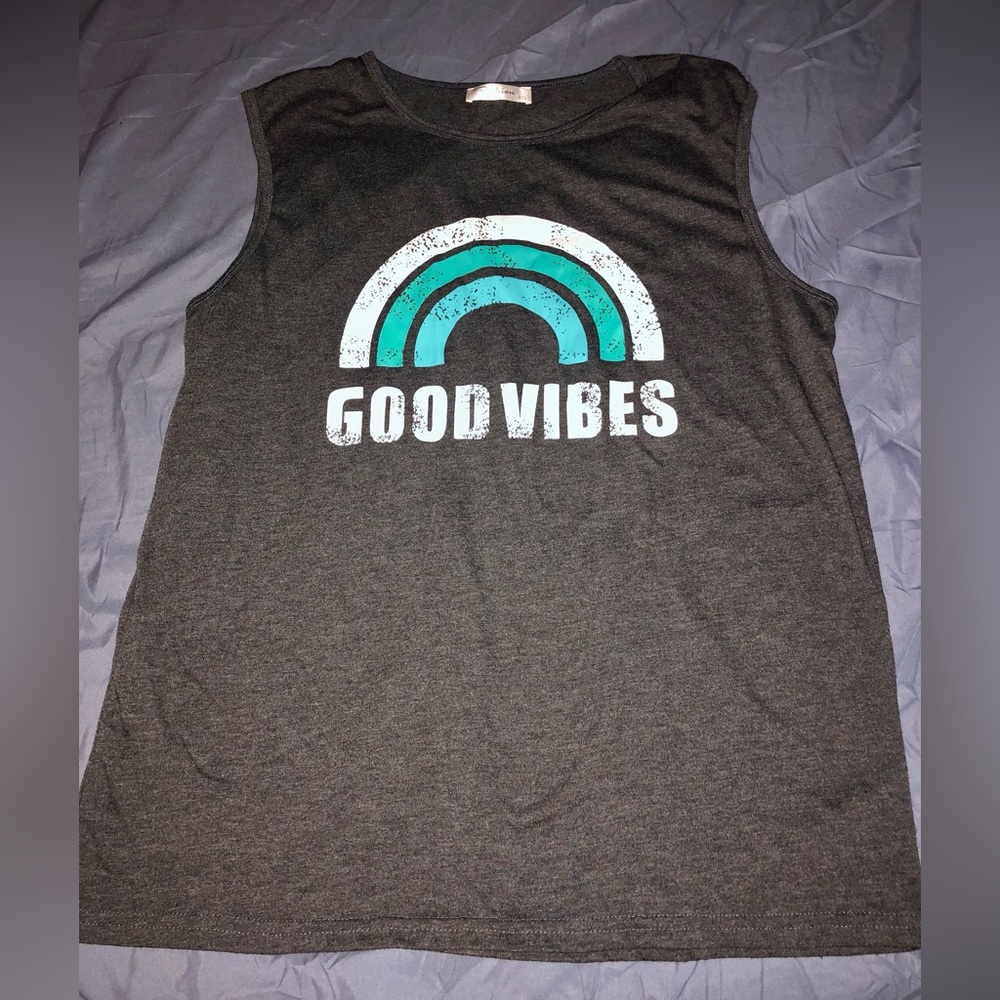 Good Vibes tshirt 2XL